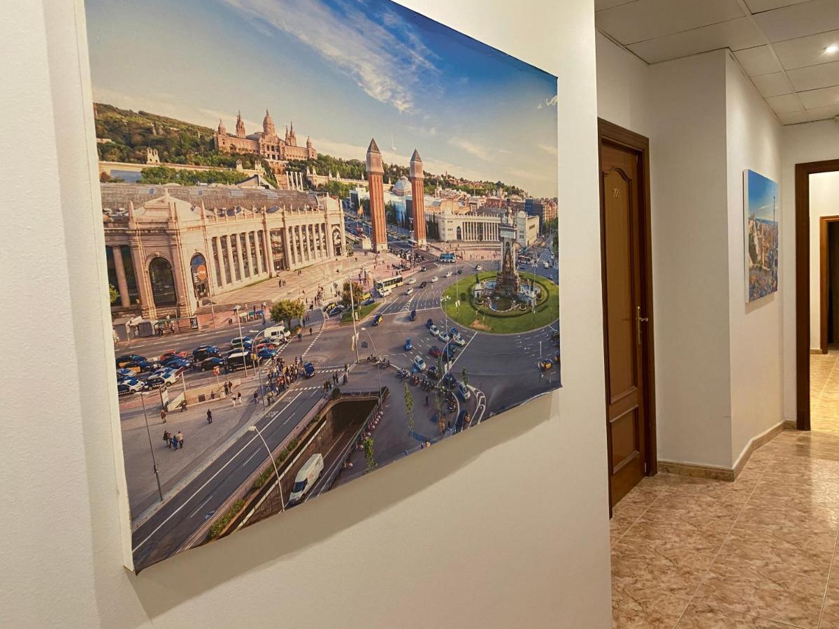 Hostal Orleans บาร์เซโลนา ภายนอก รูปภาพ