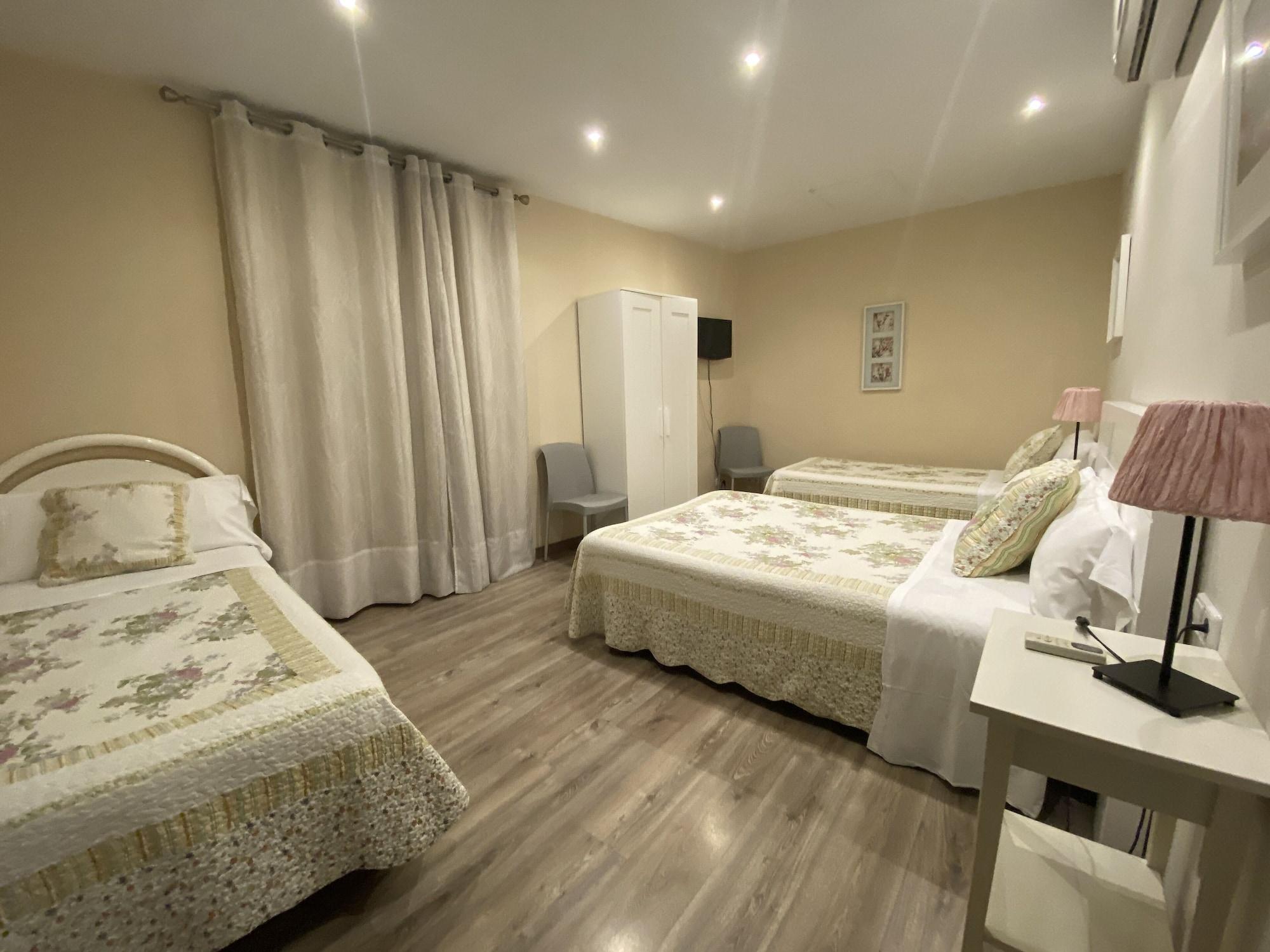 Hostal Orleans บาร์เซโลนา ภายนอก รูปภาพ