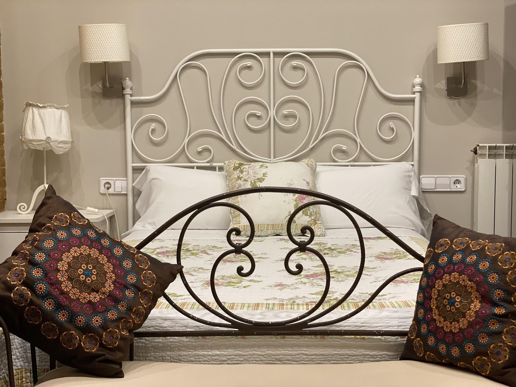 Hostal Orleans บาร์เซโลนา ภายนอก รูปภาพ