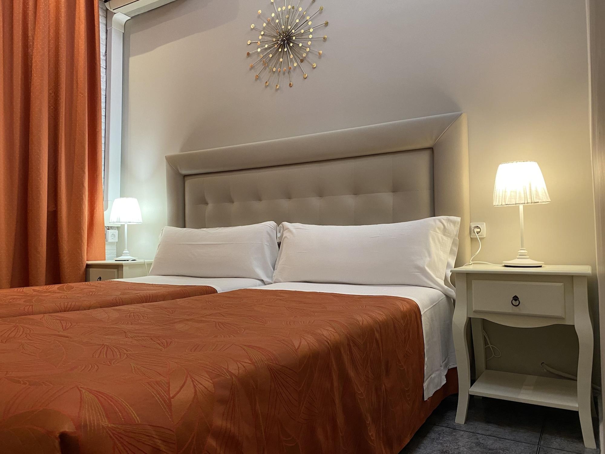 Hostal Orleans บาร์เซโลนา ภายนอก รูปภาพ