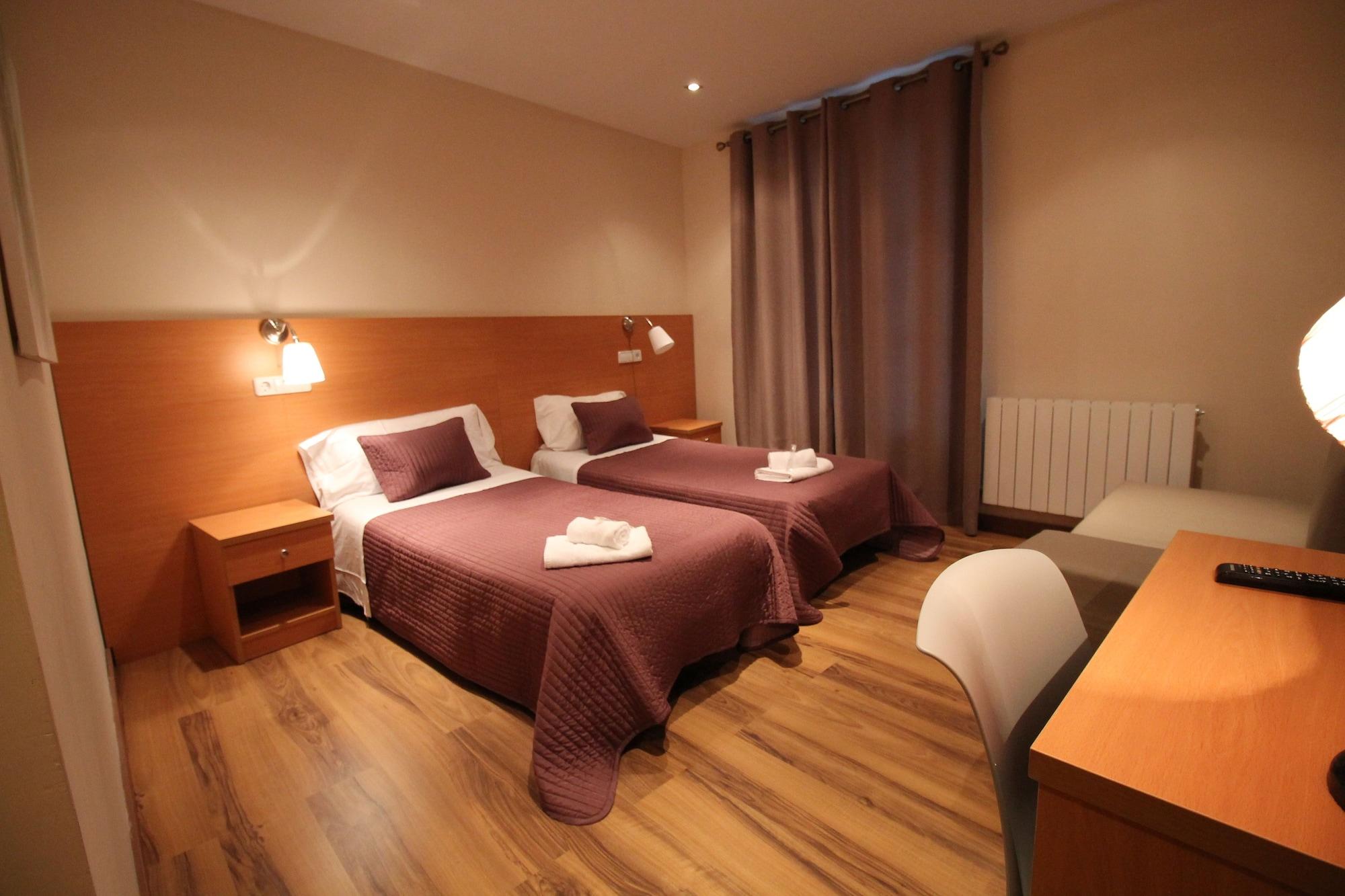 Hostal Orleans บาร์เซโลนา ภายนอก รูปภาพ